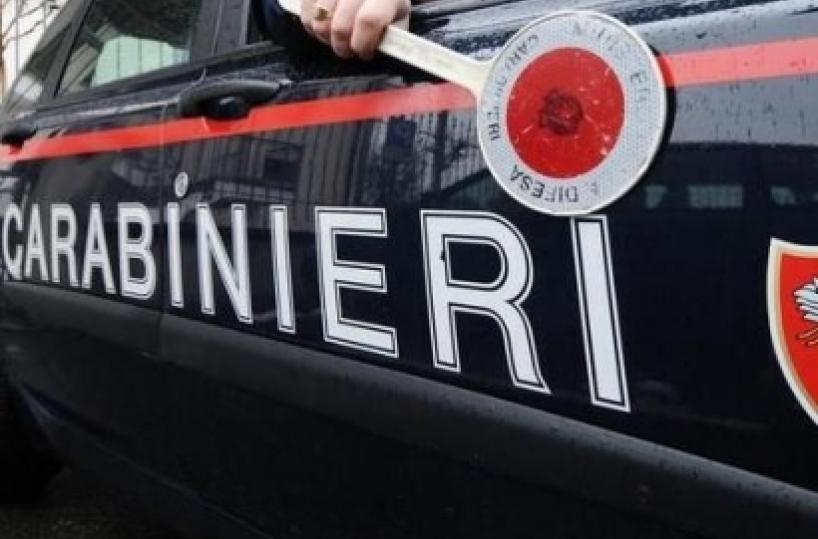 Ginosa, corpo carbonizzato trovato in un'auto: è un imprenditore 58enne