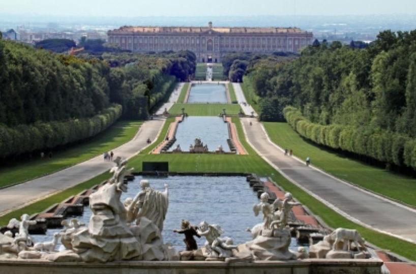 Appalti per reggia di Caserta Indagato sovrintendente beni architettonici Br-Ta-Le