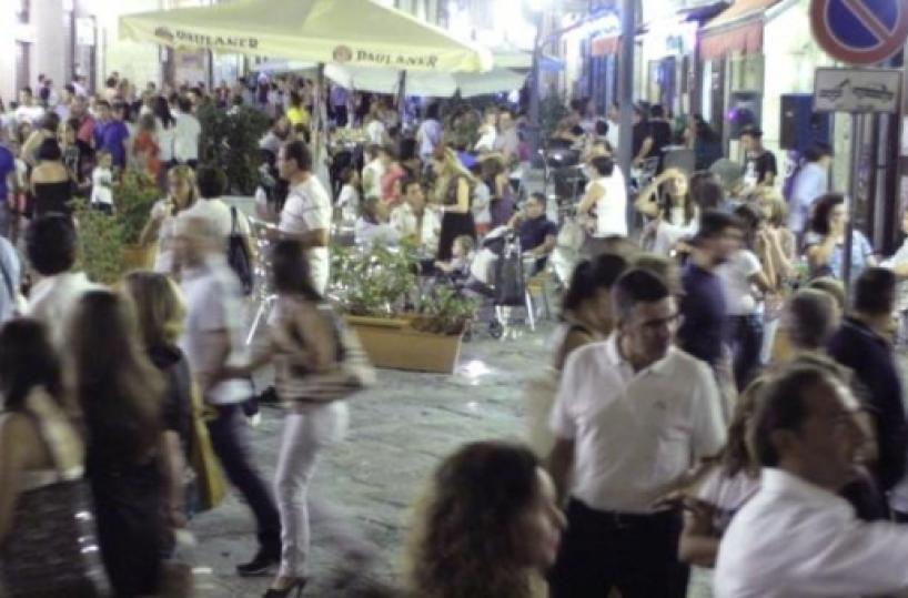 Brindisi, lo chiama in disparte poi gli sferra un pugno: 14enne in ospedale