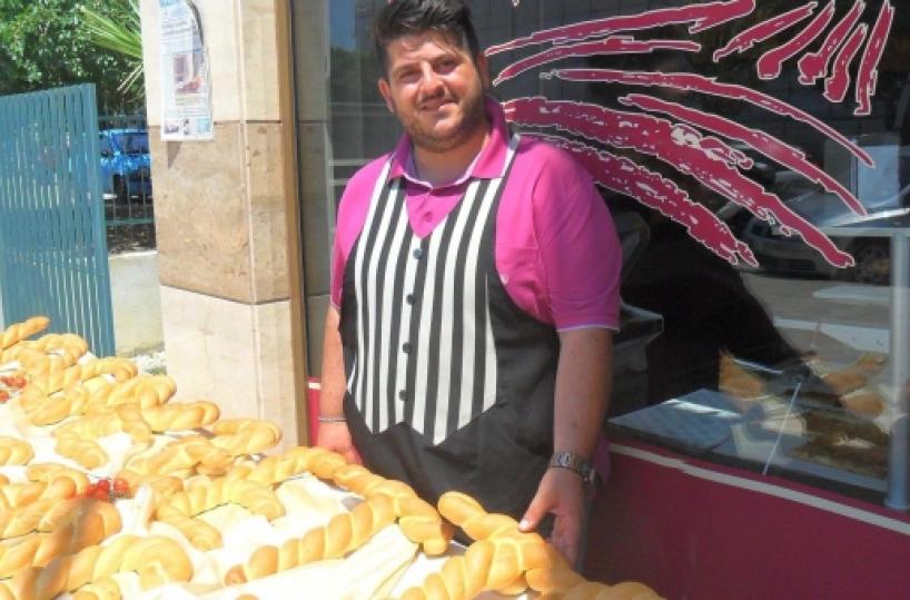 Pane, amore e Gazzetta al panificio di Policoro il giornale ha... sapore