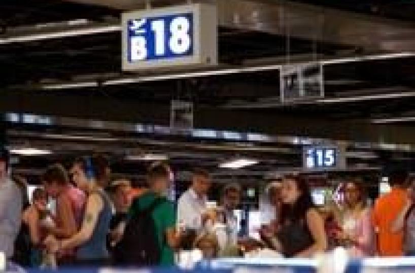 Caso Fiumicino, Delrio convoca Enac e Adr