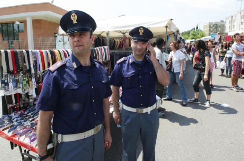 Brindisi, rom tenta di rapire un bambino al mercato