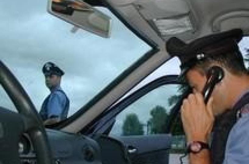 Alcol 5 volte limite, frontale e 2 morti