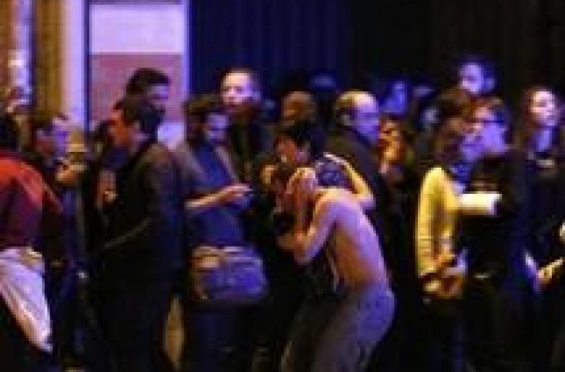 Parigi, slitta rientro italiana ferita