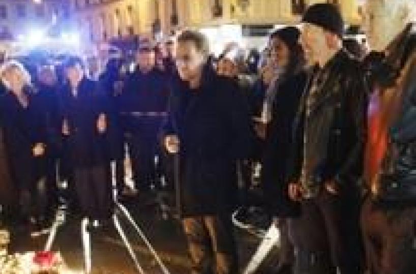 Parigi: U2 e Eagles of Death Metal insieme in concerto