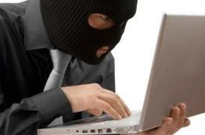 Truffe on line, denunciatoun cittadino romeno