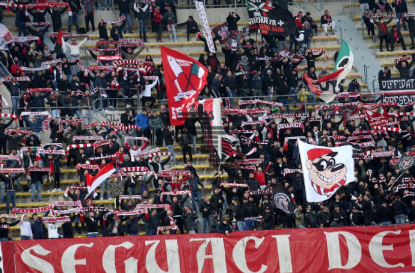 Il Bari è pronto alla sfida playoff: biglietti in vendita da domani