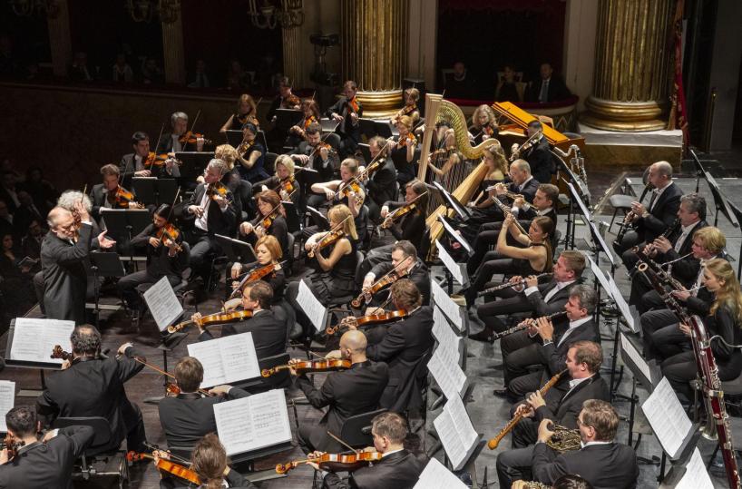 La fondazione Petruzzelli annulla il concerto dell’Orchestra Mariinskij di San Pietroburgo