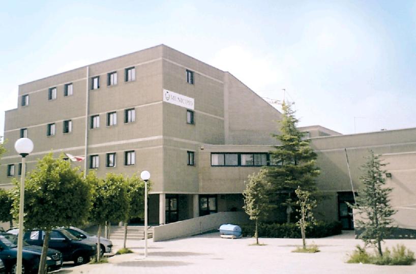 Pulsano, il municipio