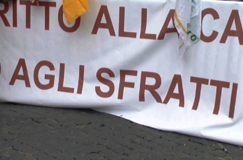Sfratti diritto alla casa