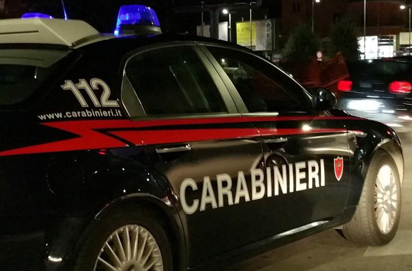 Vede i carabinieri e 16enne tenta di ingoiare la cocaina Arrestato un diciottenne