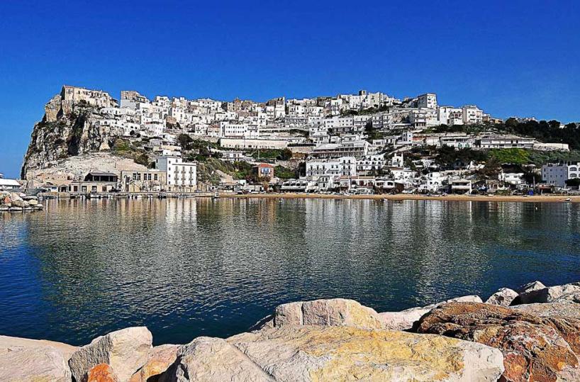 La Regione Puglia rafforza il collegato tra l'aeroporto di Bari ed il Gargano