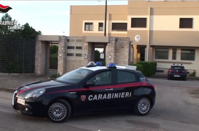 Lizzano, contadino cerca di estorcere 250 euro a collega: arrestato