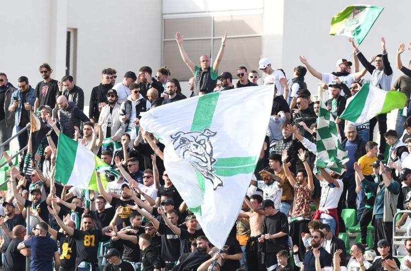 Calcio, impresa del Monopoli: espugna Cesena e avanza nei playoff