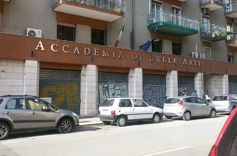 Bari, accademia di Belle arti via re David