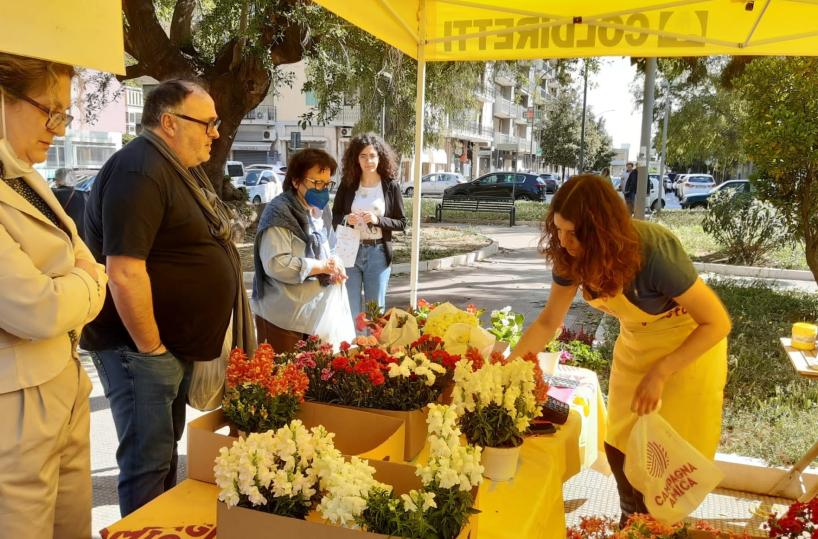 Festa della mamma, Coldiretti Puglia: Fiori in regalo da 54% dei pugliesi