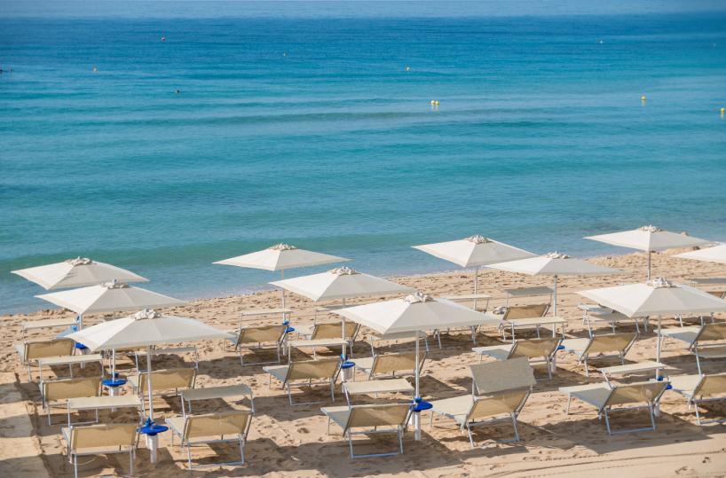 Concessioni balneari, palla alla Corte europea