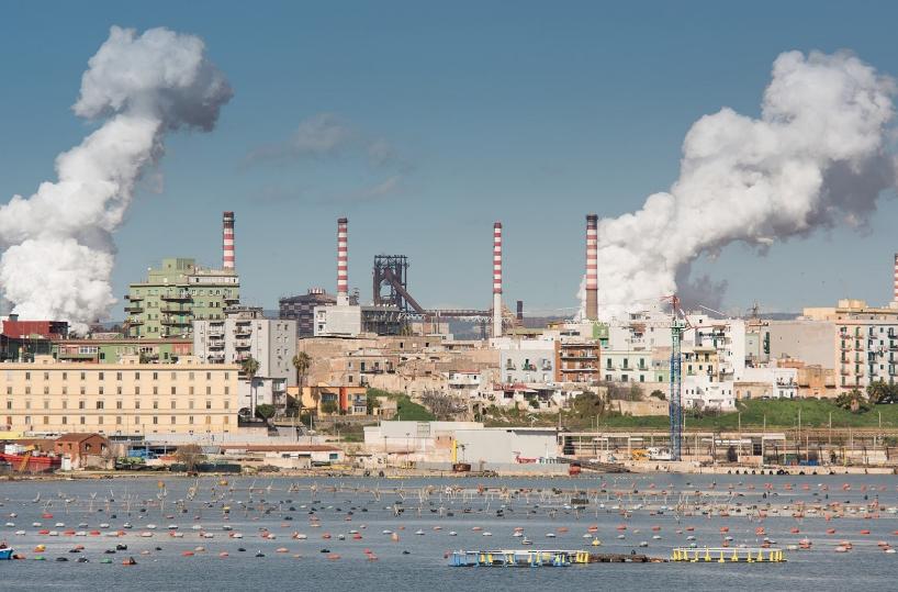 «Presidente Mattarella, fermi l'inquinamento mortale di Taranto»
