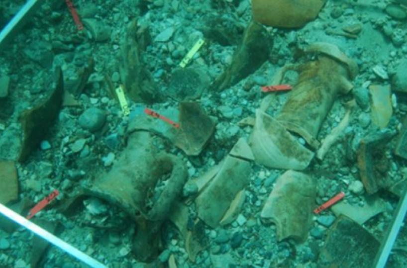 Navi e reperti del terzo millennio a.C. scoperti nella Baia dei Camerini