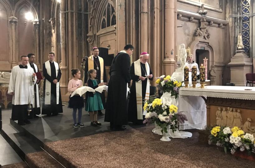 Il messaggio di pace del Papa nella Cattedrale di San Nicola a Kiev