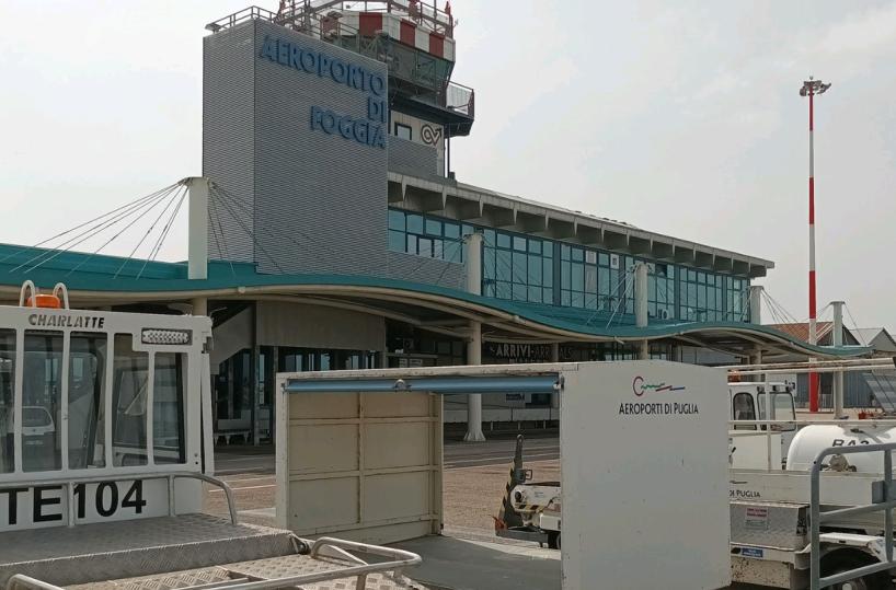 aeroporto di foggia gino lisa