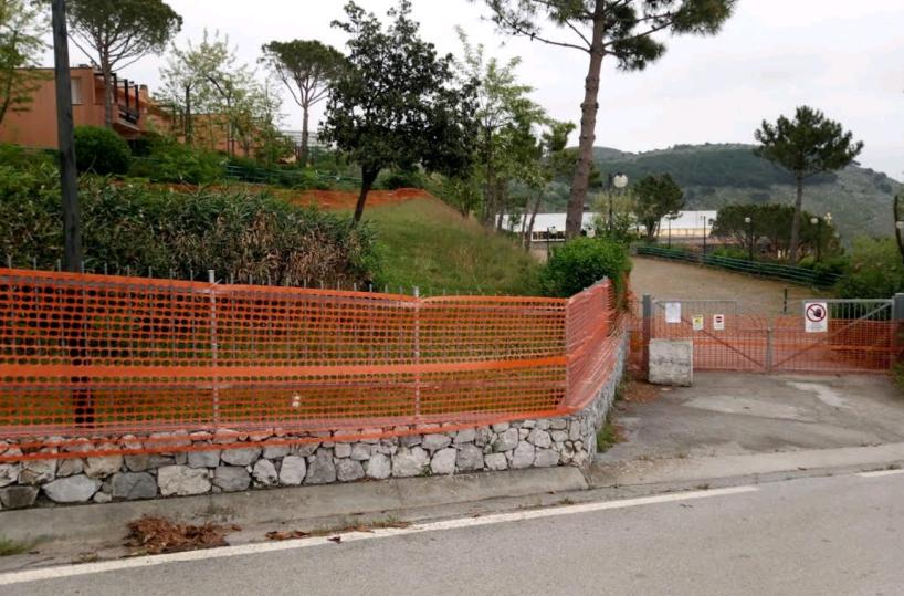 Maratea, le villette di Pianeta ostaggio di contenziosi