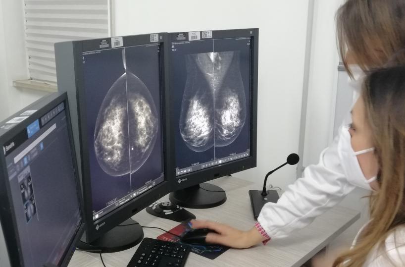 Tumori, Asl Bari potenzia centri screening mammografico