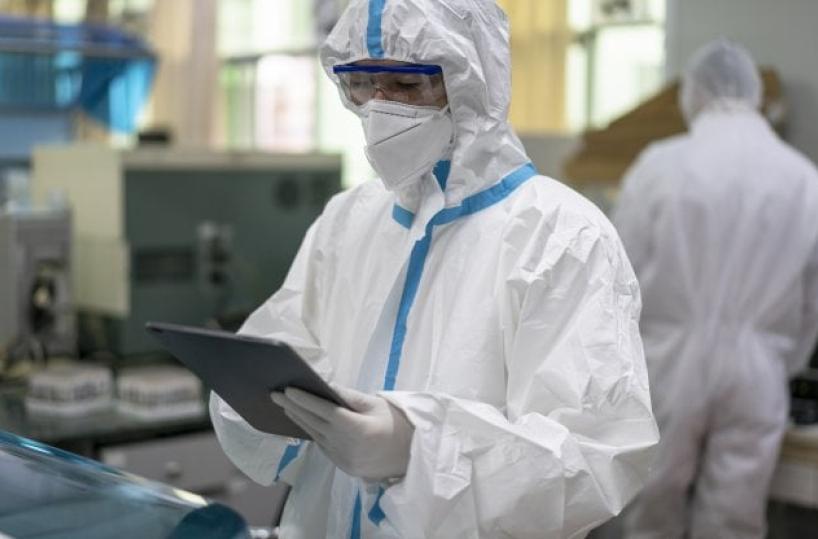 Covid, in Puglia un morto e il 18% di positività