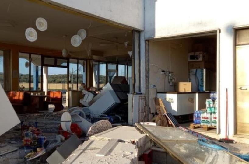 Salta in aria bar stazione di servizio nel Foggiano, colpa del racket?