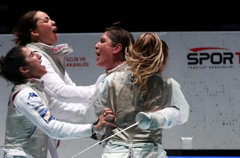 Europei scherma, la potentina Palumbo oro con le Azzurre
