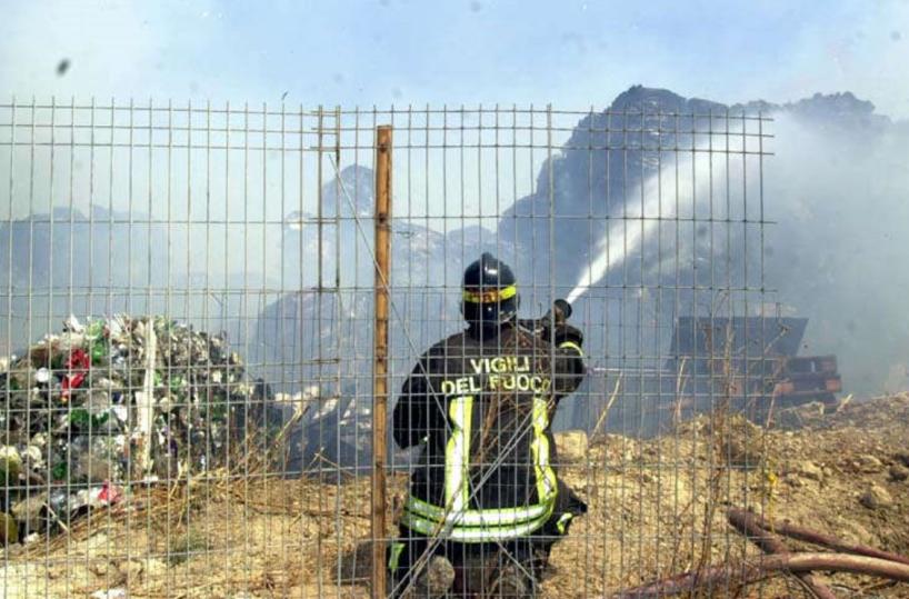 Lecce, «la situazione del Comando Vigili del Fuoco è al collasso»
