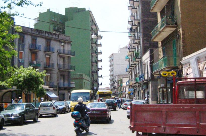 Droga e armi ai «Tamburi» di Taranto, 23 gli indagati