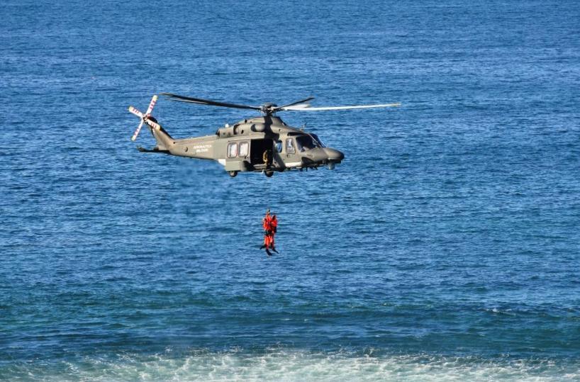 Torre a Mare, domani esercitazione Aeronautica per recupero uomini in mare aperto