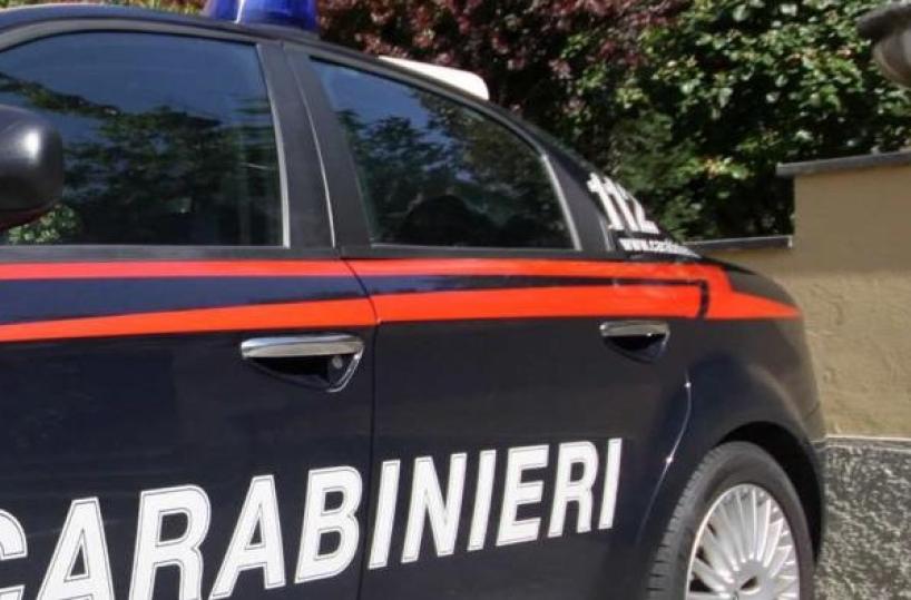 Bari, droga e furti in piazza e sulla spiaggia: due arrestati