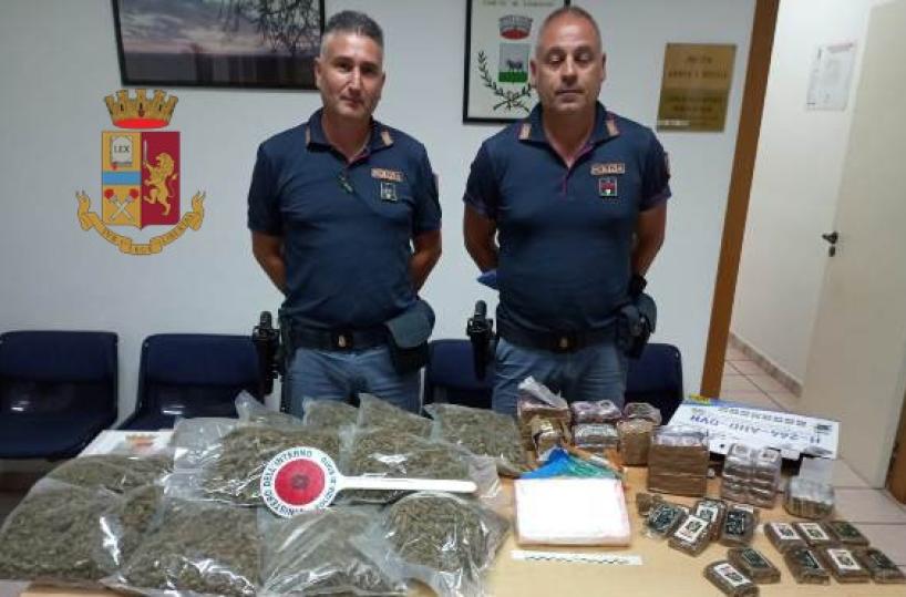 Colti con 16 kg di droga, arrestata una coppia di Ruffano