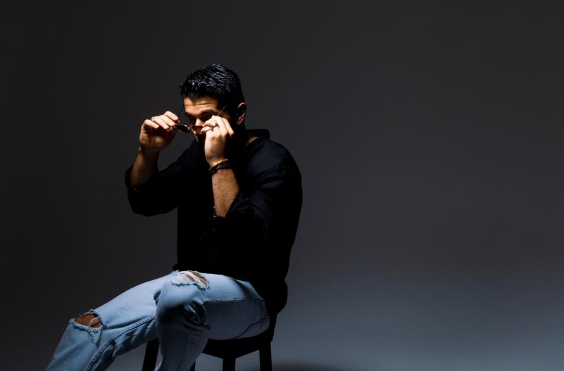 «Influencer», satira e musica nel singolo del pugliese Erasmo