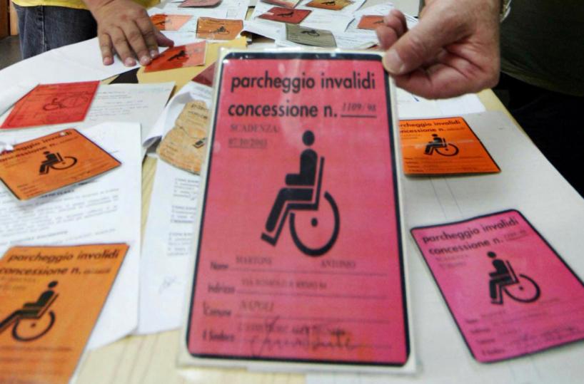 Fasano, certificato di invalidità all'80% ottenuto dietro pagamento: condannato