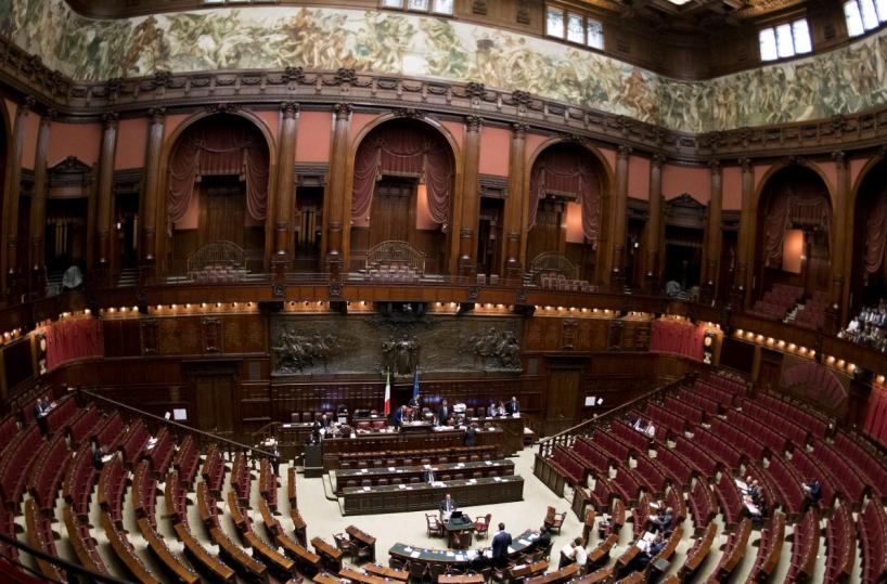 La concatenazione di eventi politici nel «caso italiano»
