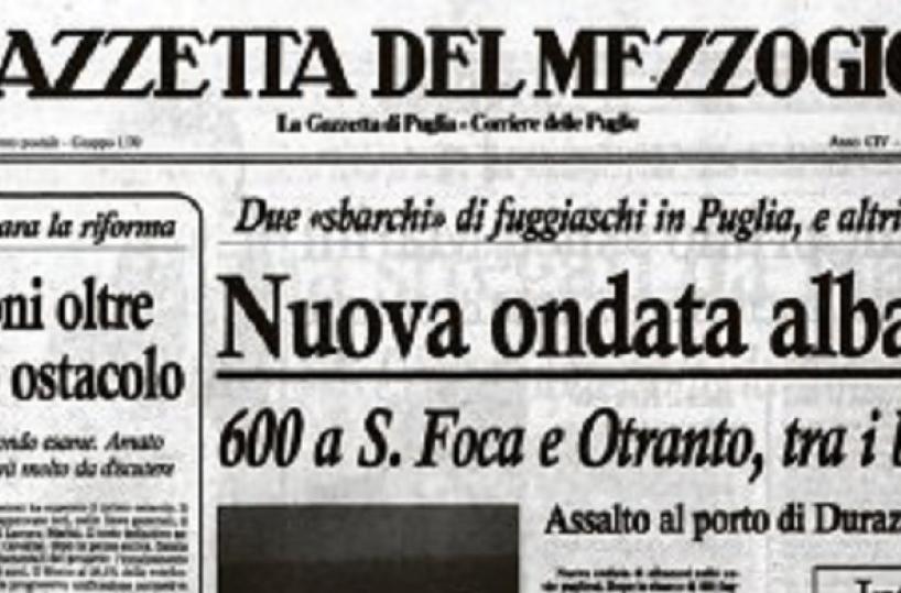 La Vlora al porto di  Bari, il più grande sbarco dei profughi albanesi