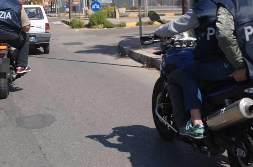 Tenta di rubare dentro l'auto, arrestato 29enne di Taranto dopo la fuga