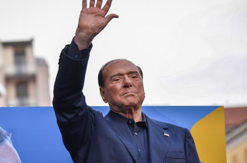 Caro bollette, Berlusconi: «Sterilizzare con un decreto gli aumenti»