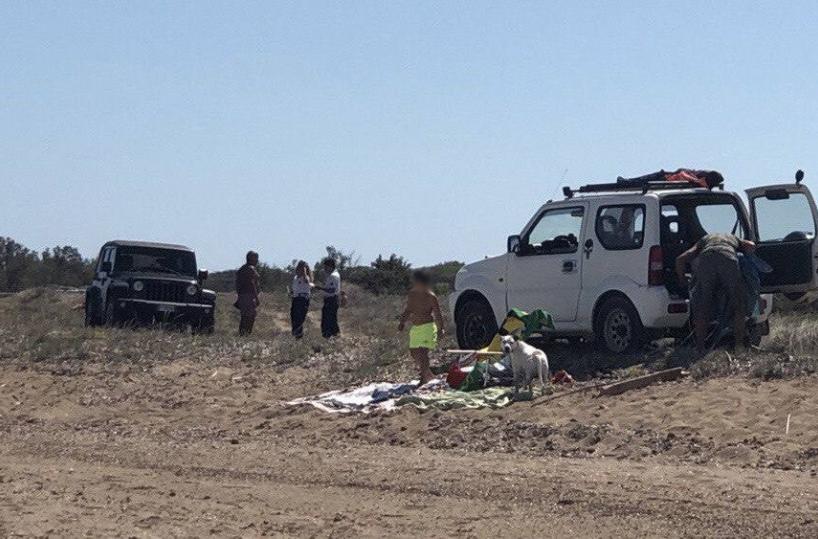 Lecce, parcheggiano sulle dune di Torre Venere: fioccano multe