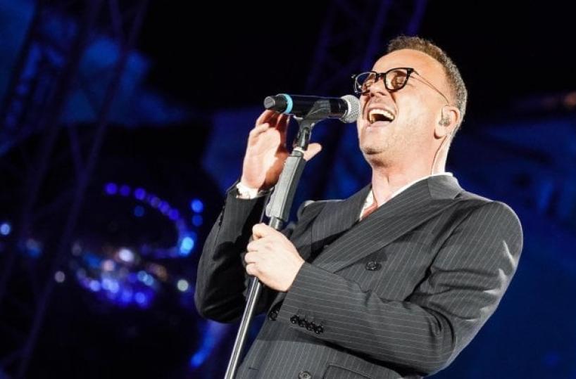 Gigi D’Alessio oggi a Viggiano per la festa della Madonna