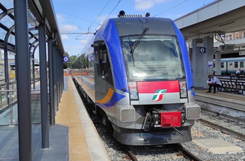 Ferrovie Sud-Est, via al nuovo orario per treni e bus con la ripresa delle scuole