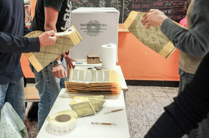 Elezioni Italia 2022: scrutinio in corso, ecco gli eletti a Camera e Senato. Letta «Non sarò candidato al congresso». Salvini: «Riorganizzare Lega»