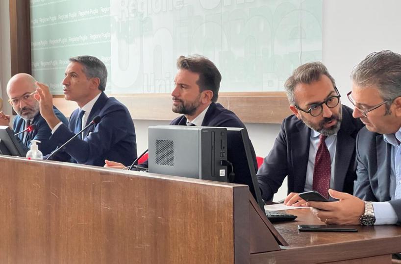 Agricoltura, Pentassuglia: «contributi a produttori uva in Puglia»
