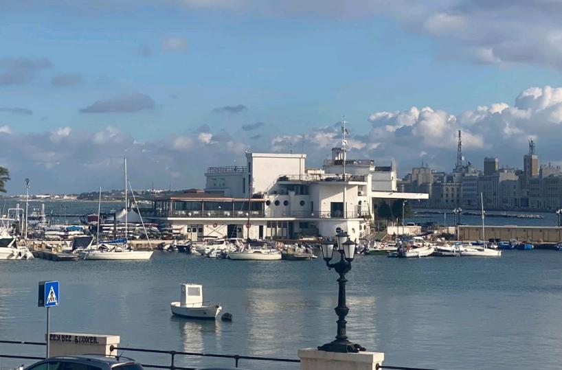 Bari, molo Sant'Antonio