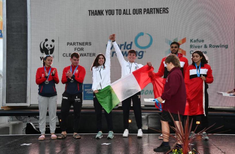 Da Bari al Galles: i fratelli Quaranta campioni del mondo di canottaggio nel doppio misto U19