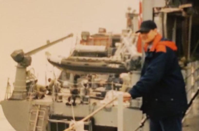 Massafra, la battaglia dell’ex marinaio Antonio «Sopravvissuto al cancro mi sento un orfano di Stato»
