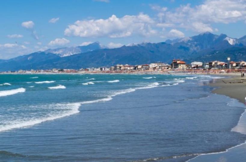 Quel mare nobile di Forte dei Marmi